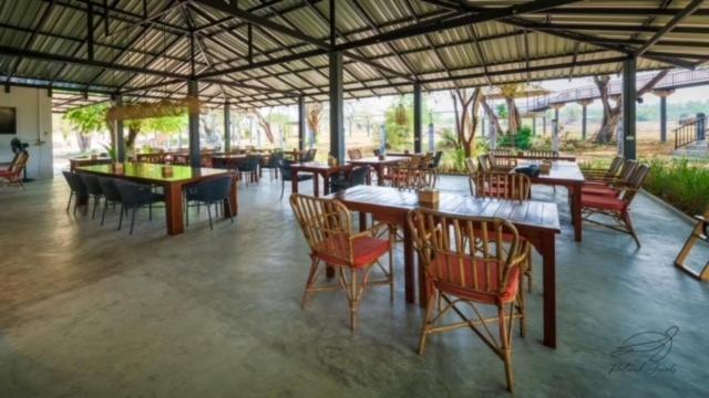 Elephant View Camp Ban Huai Thawai Exterior foto